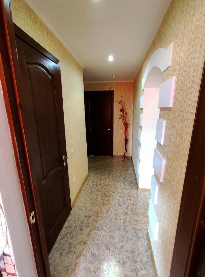 1 Комнатная Квартира Oral Exterior foto